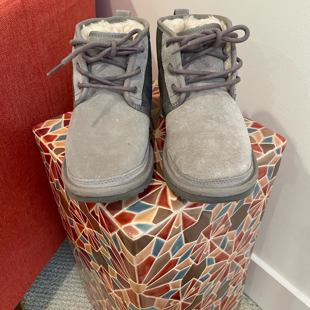 UGG Boys Grey Neumel Size 4. Like new!